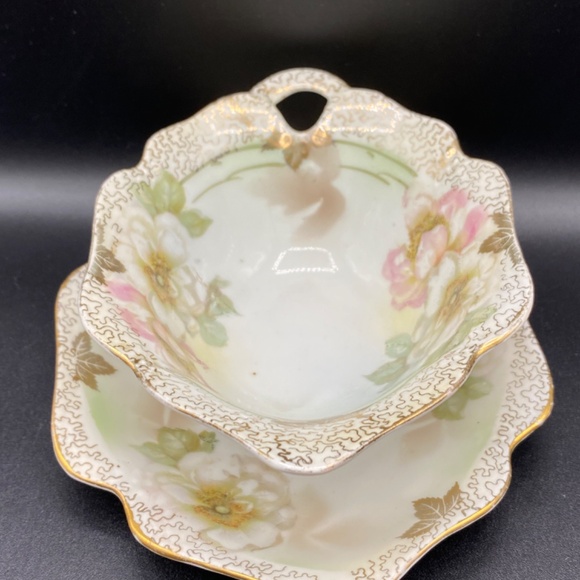 Vintage RC berries and cream bowl and tray, porcelain, white, pink & gold. - Picture 2 of 11